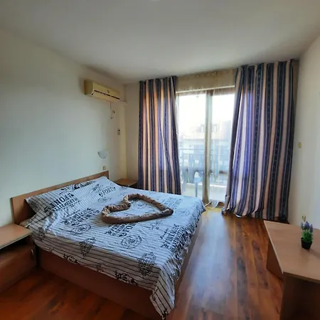 апатаменти за гости Sunshine и Glory